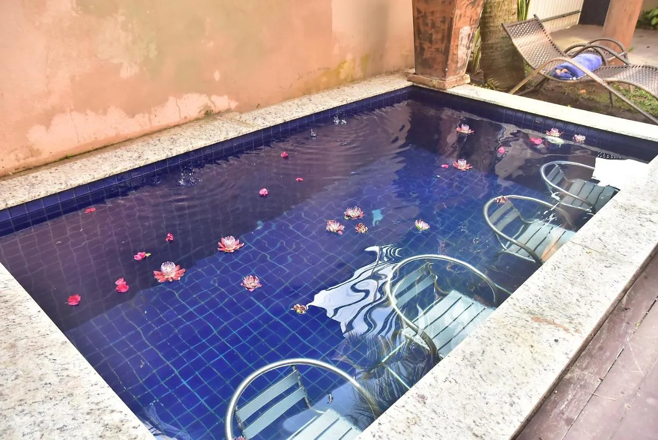 Holiday home Lindas Casas Com Piscina Poucos Metros Do Mar Para 18 Pessoas Bombinhas
