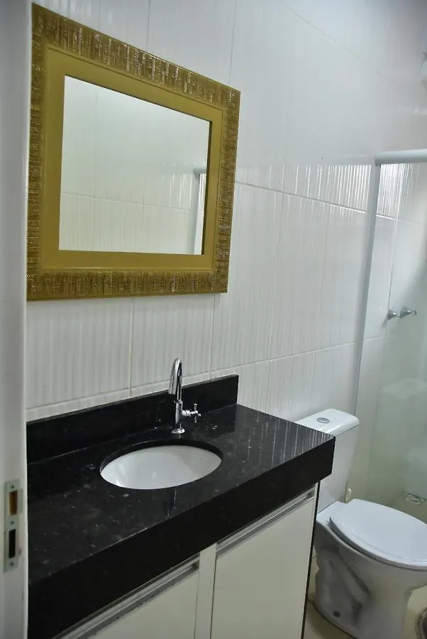 Lindas Casas Com Piscina Poucos Metros Do Mar Para 18 Pessoas Bombinhas