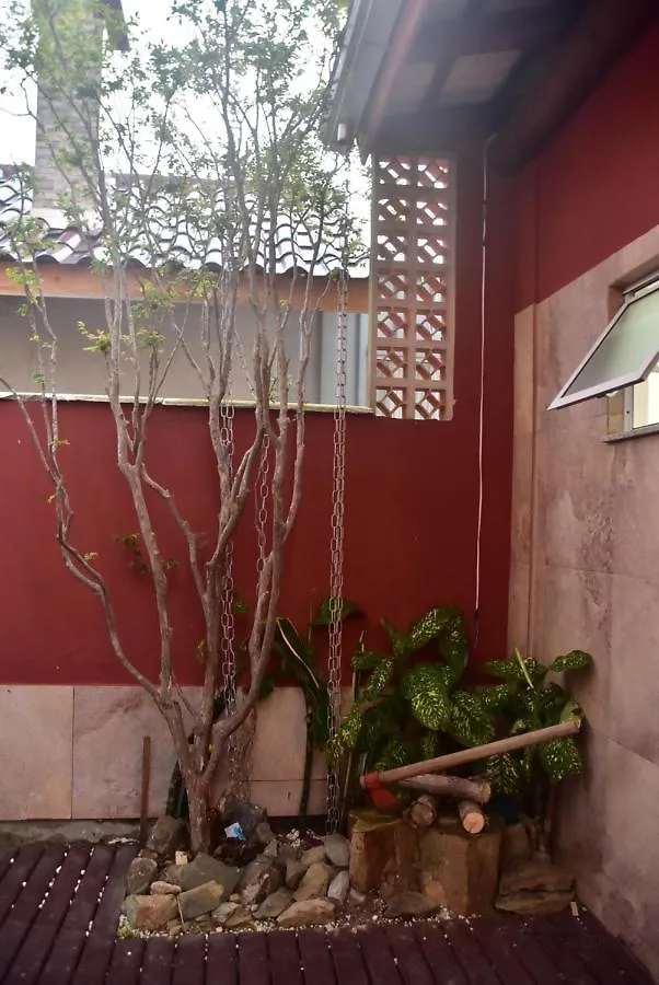 Lindas Casas Com Piscina Poucos Metros Do Mar Para 18 Pessoas Bombinhas 0*,